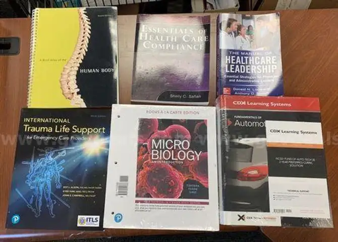 Various Books (204305 NM)