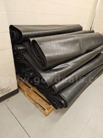 Gym Floor Covering &#x26; Matting (204597 TM)