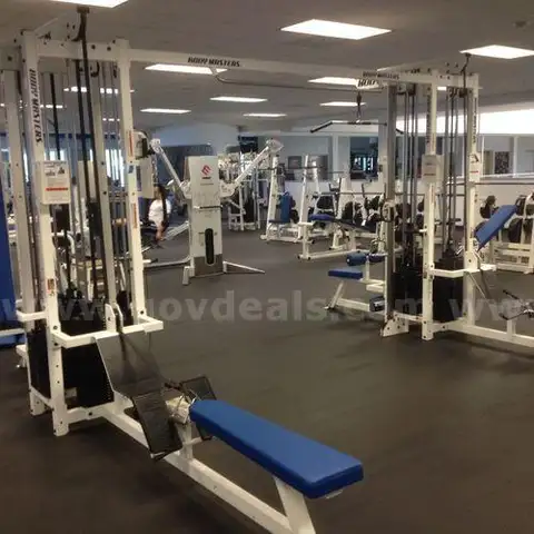 Body Masters Multi-Trainer System with 8 stations. (204690 AJ)