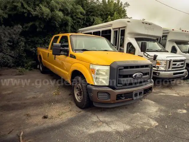 2013 Ford F-250 SD (204303 NM DOT)