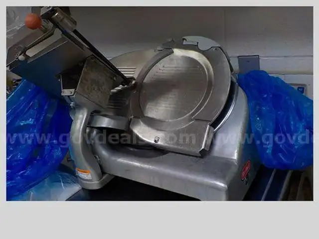 Countertop Commercial Grade Slicer (205087 AJ)