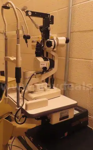 Slit Lamp (with power table) (205586 NB)