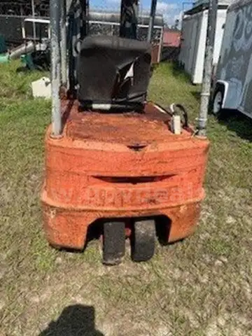 Forklift (206726 AJ)