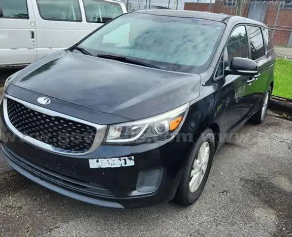 2017 Kia Sedona Van (206381 LT)