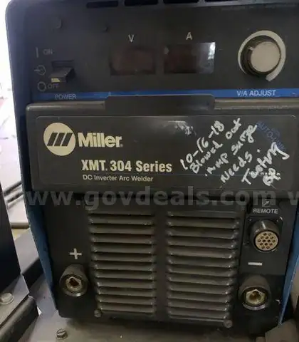 WELDER MILLER XMT 304 (207015 TM )