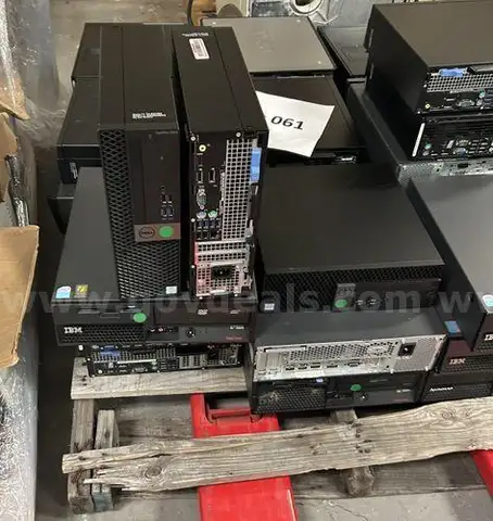 DESKTOPS **WITH NO HARD DRVE **(207103 TM)