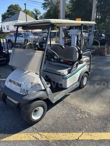 2011 ClubCar Villager 4 (207068 NB)