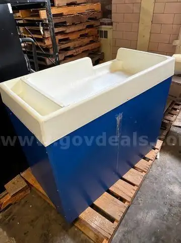 Changing table (207552 TM)