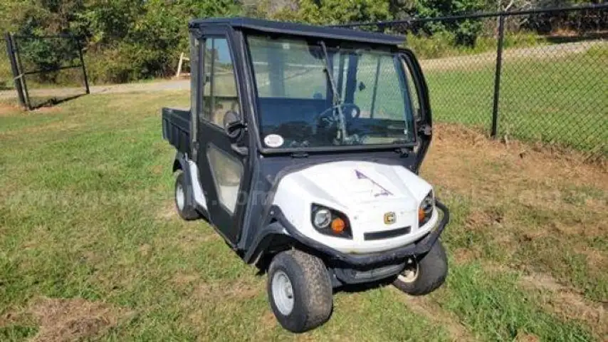 Golf cart W/ Dumpbed **Parts Only** (209236 TM)