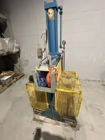 Industrial Cutting Machine (209306 BT)