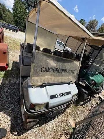 Club Car Carryall 700 (208960 AJ)