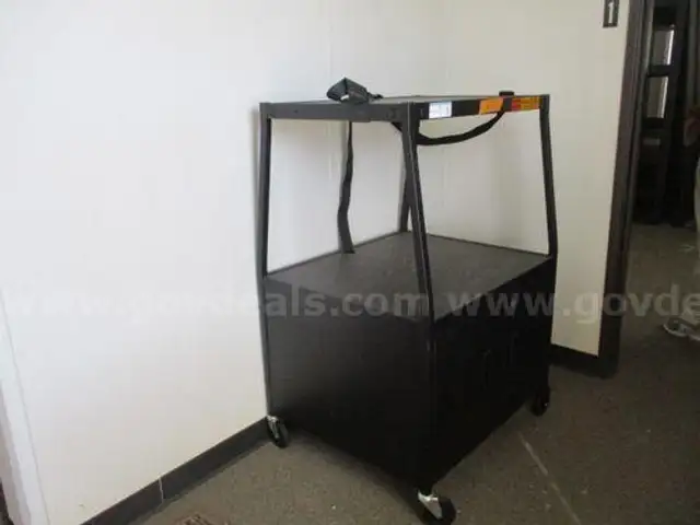 Rolling Carts (209452 BT)