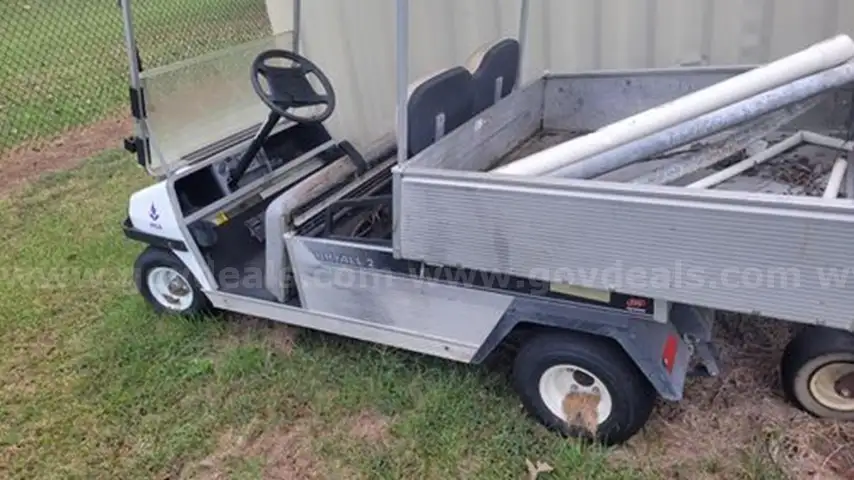 2005 Cushman Club Car w/Dump ***PARTS ONLY*** (209584 AJ)