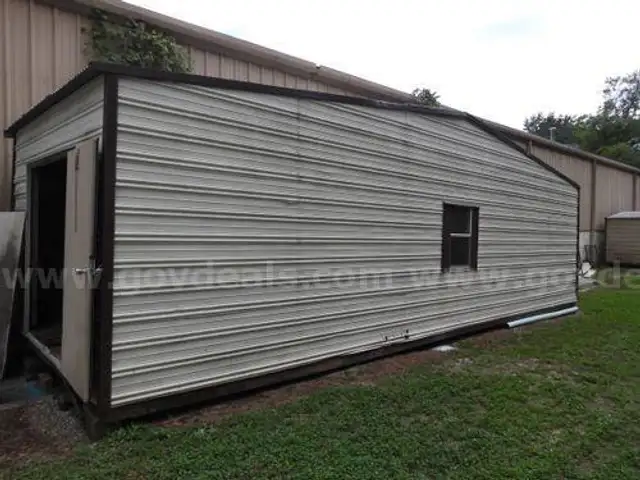 BUILDING 32X12&#x27; (209482 NM)