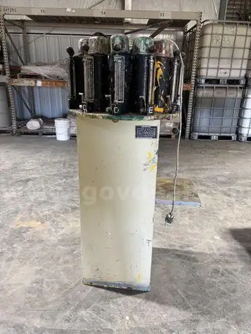 Paint Pump (209834 AJ)