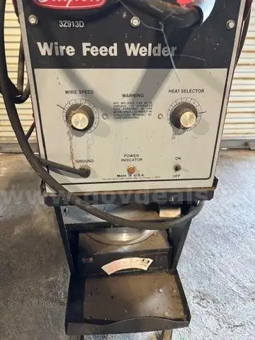 Dayton Wire Feed Welder 115v (210552 TM)