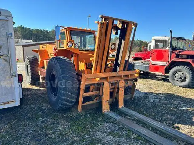 1989 LIFTKING LK12000 FORKLIFT(211799 TM)