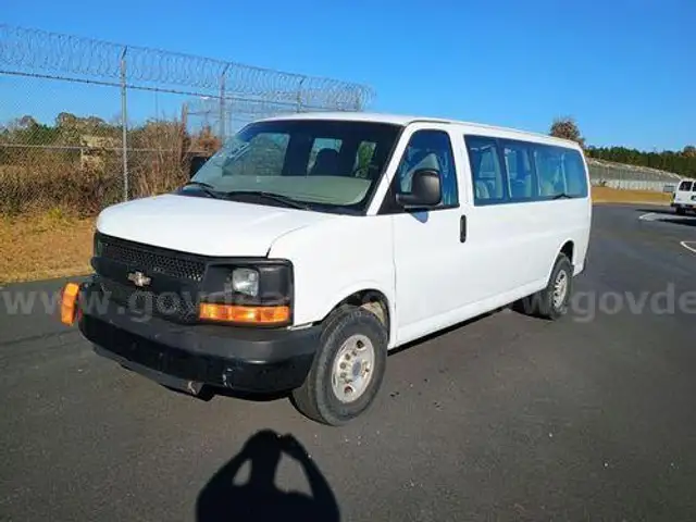 2005 Chevrolet Express(212387 TM)
