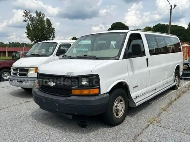 2006 Chevrolet Express(212703 TM)