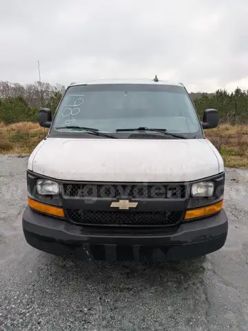 2017 Chevrolet Express (212386 NB)