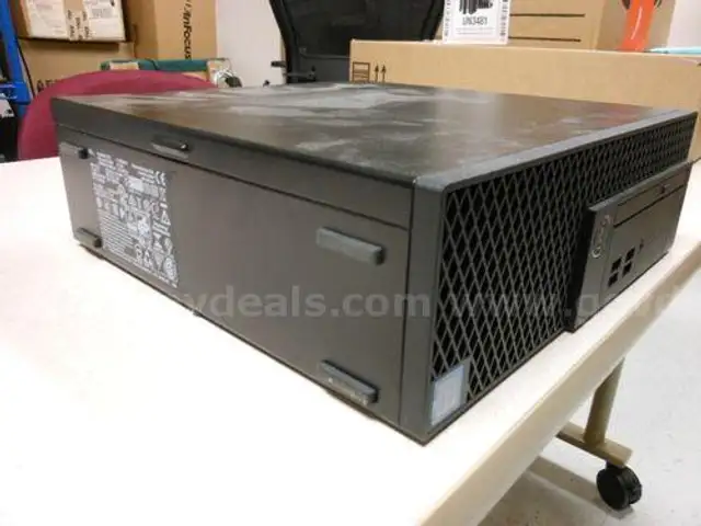 OPT 3070 SFF ***No Hard Drives*** (213314 AJ)