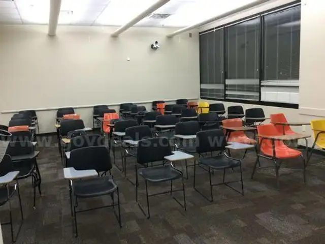 Desk/Chair Combo (213639 TM)