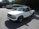 2001 Chevrolet S10 Pickup (213881 NB)