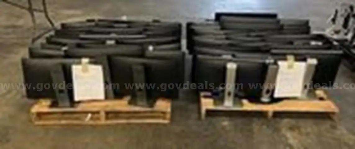 VARIOUS MONITORS (214135 AJ)