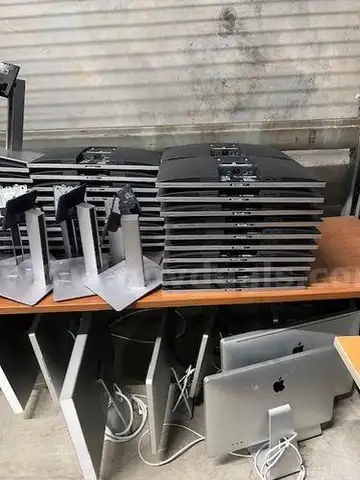 Computers ***NO HARD DRIVES*** (215093 AJ)