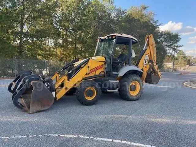 2011 JCB 3CX14-4-T (215226 NM DOT)