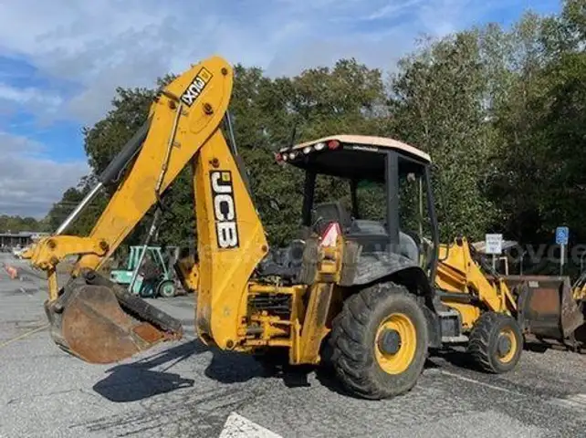 2011 JCB 3CX14-4-T (215231 NM DOT)