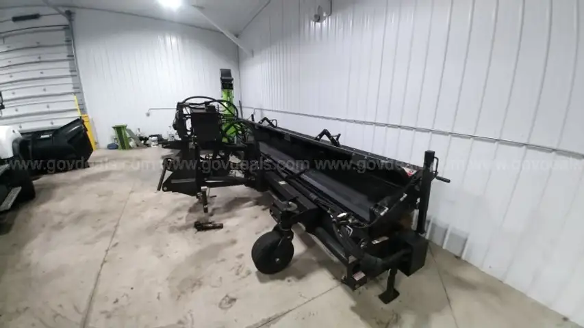 Tractor Mounted Runway Sweeper/Snow Broom