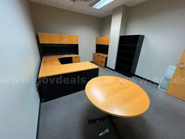 Lot containing office suite pieces, office cubicles, filing cabinets, office chairs.
