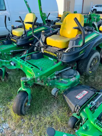 2018 John Deere Z915E 48" Zero Turn Mower