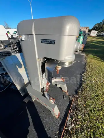 Lot of Kitchen Equipment