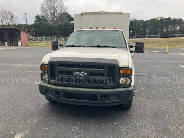 2008 Ford F-350 SD XL DRW 2WD