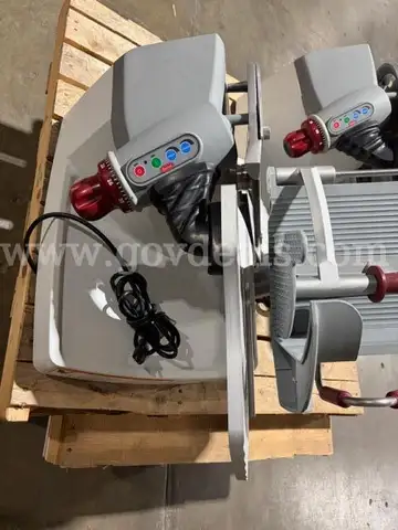 INDUSTRIAL SLICERS (5 EA) HOBART FOOD CUTTER (1)