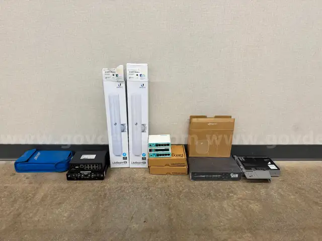 Lot of Miscellaneous Electronic Equipment