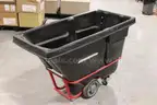 Rubbermaid &#xBD; Cubic Yard Tilt Truck