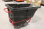 Rubbermaid &#xBD; Cubic Yard Tilt Truck