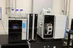 (2)Thermo Scientific UHPLC Systems