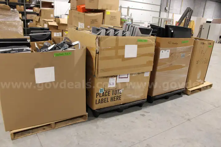(199)Various Computer Monitors