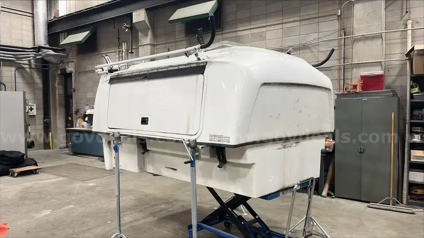 Cargobody Fiberglass Topper for 8ft Pickup Bed