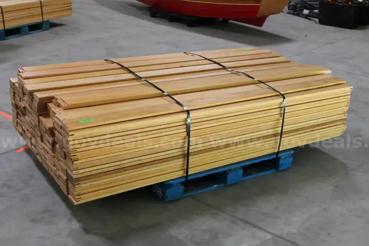 (232)Oak Boards 81&#xBD;-82&#x22; (Lot B)