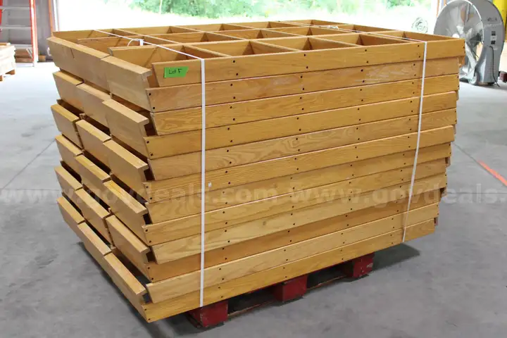 (36)Oak Bunk Bed Ladders (Lot F)