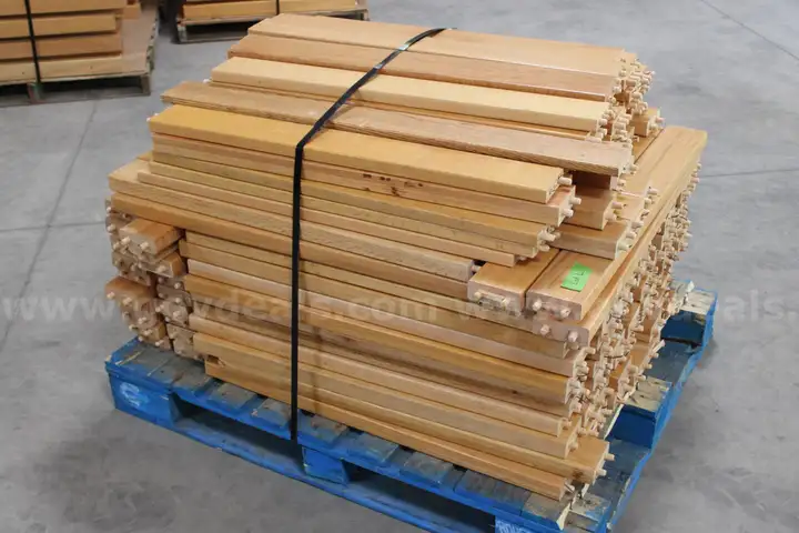 (167)Oak Bed Leg Braces for Lumber (Lot L)