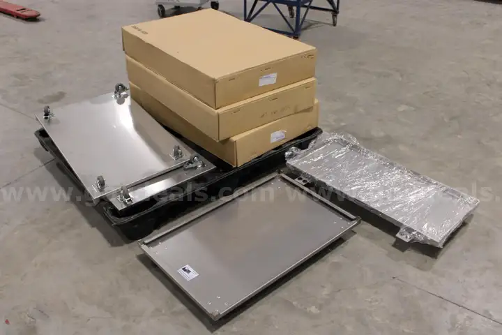 (7)Stainless Steel Vacuum Pump Carts