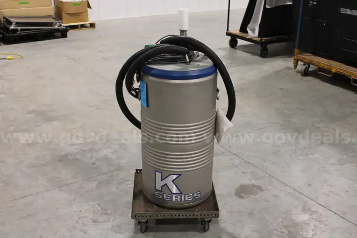 Taylor-Wharton Liquid Nitrogen Dewar