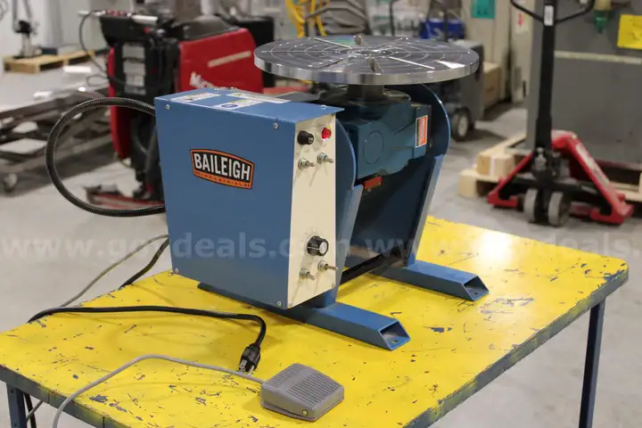 Baileigh WP-450 Variable-Speed Welding Positioner