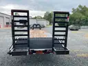 Kaufman Flatbed Gooseneck Trailer